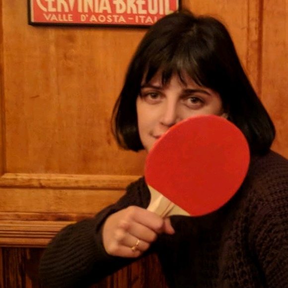 Meet your Posher, Sarah - Picture 1 of 1